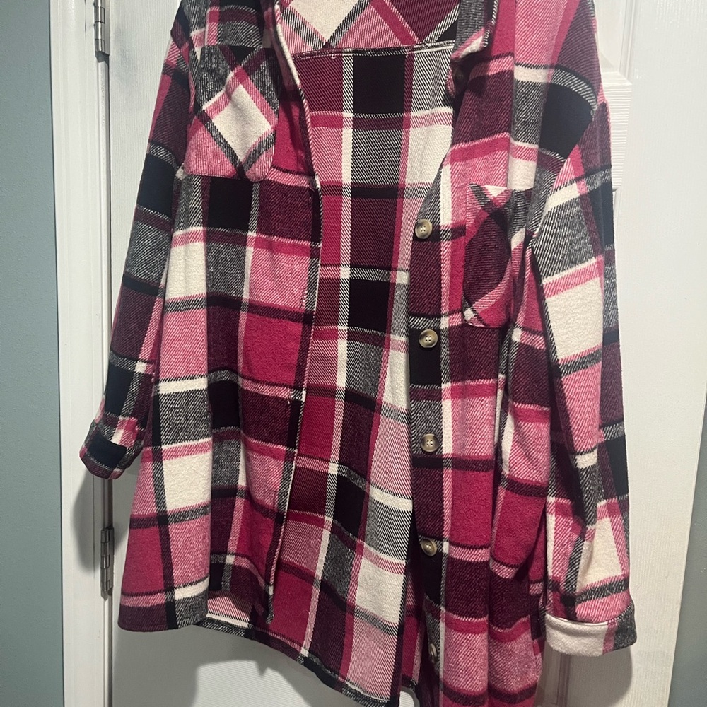 Plaid Button-Up Shirt in Pink and Black